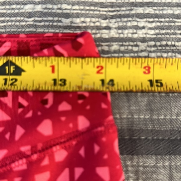 Under Armour Red Pink Fly Fast 2.0 HeatGear Leggings Size Small EUC #7213 - Picture 5 of 6